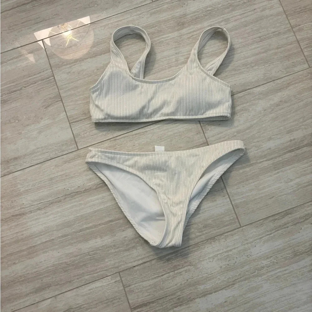 Sincerely Jules White And Golf Striped Sports Bra Swim Bikini Size S